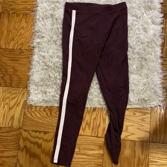 Maroon leggings - Picture 2 of 2